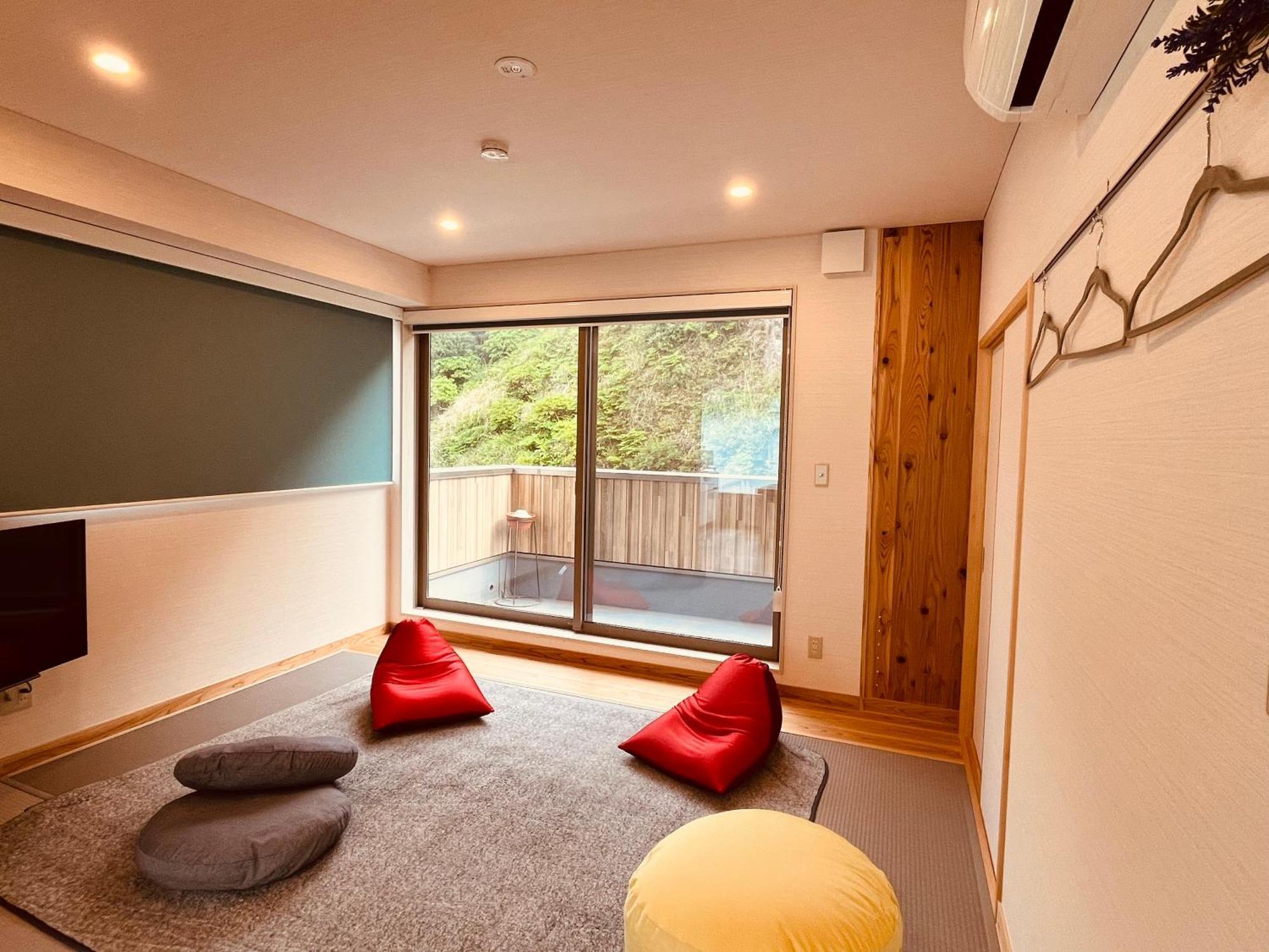 Toraya Attic Villa Shimoda  Bagian luar foto